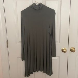 Piko Long Sleeve Mock Neck Dress